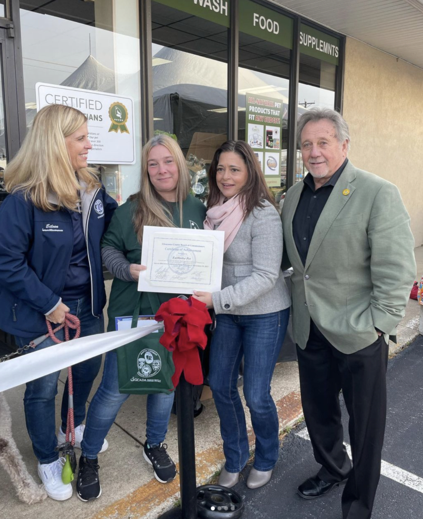 New Business Earthwise Pet Nutrition Center and Wellness Spa